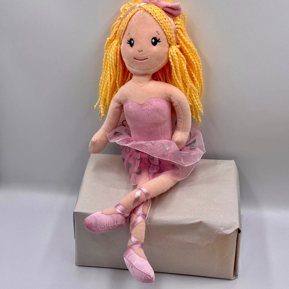 The Petting Zoo Mermaid 18